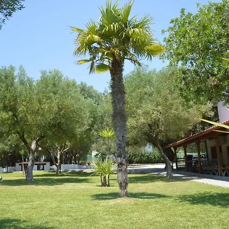 Hotel Delfino Mola Kalyva